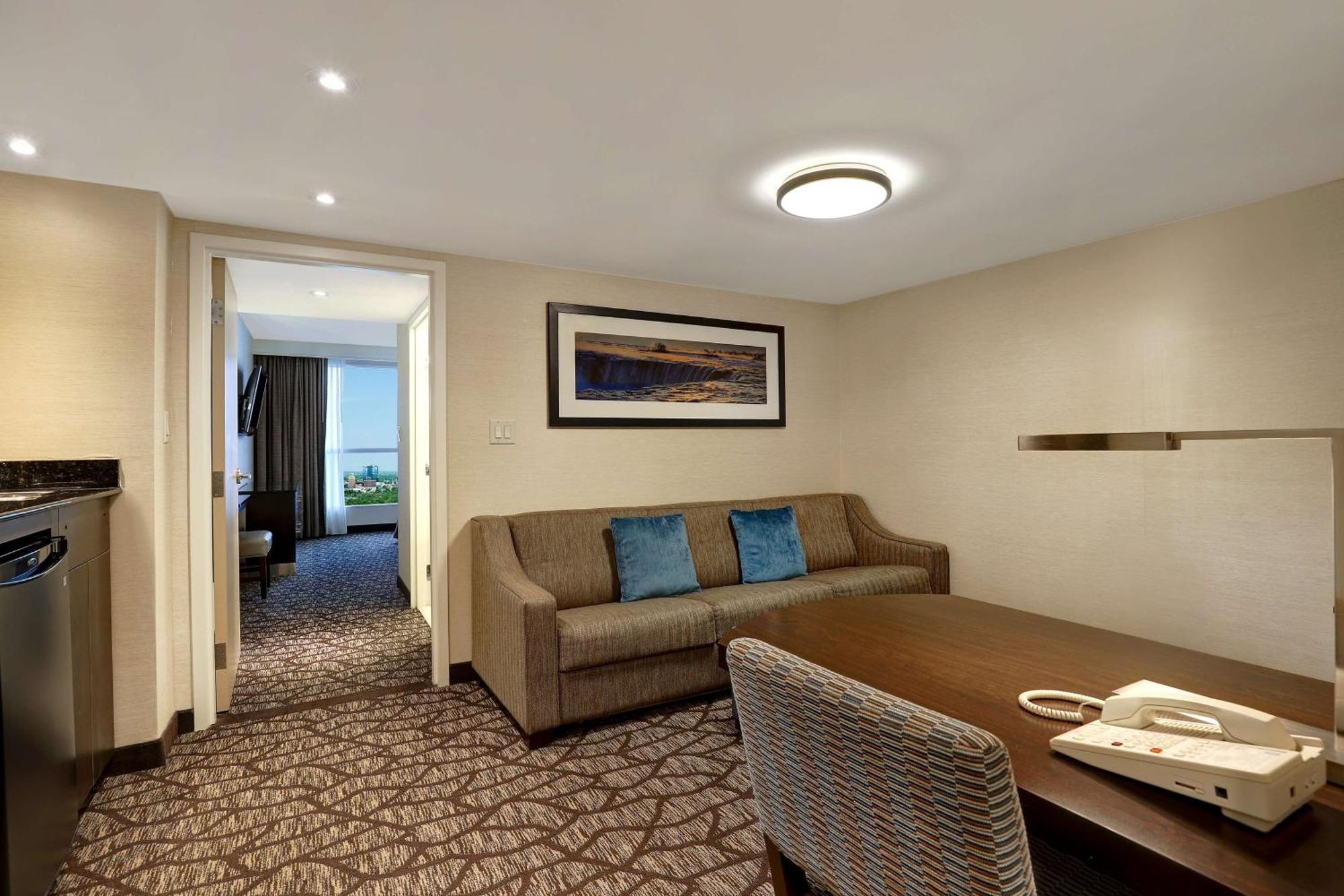 Embassy By Hilton Falls/ Fallsview Niagara Falls