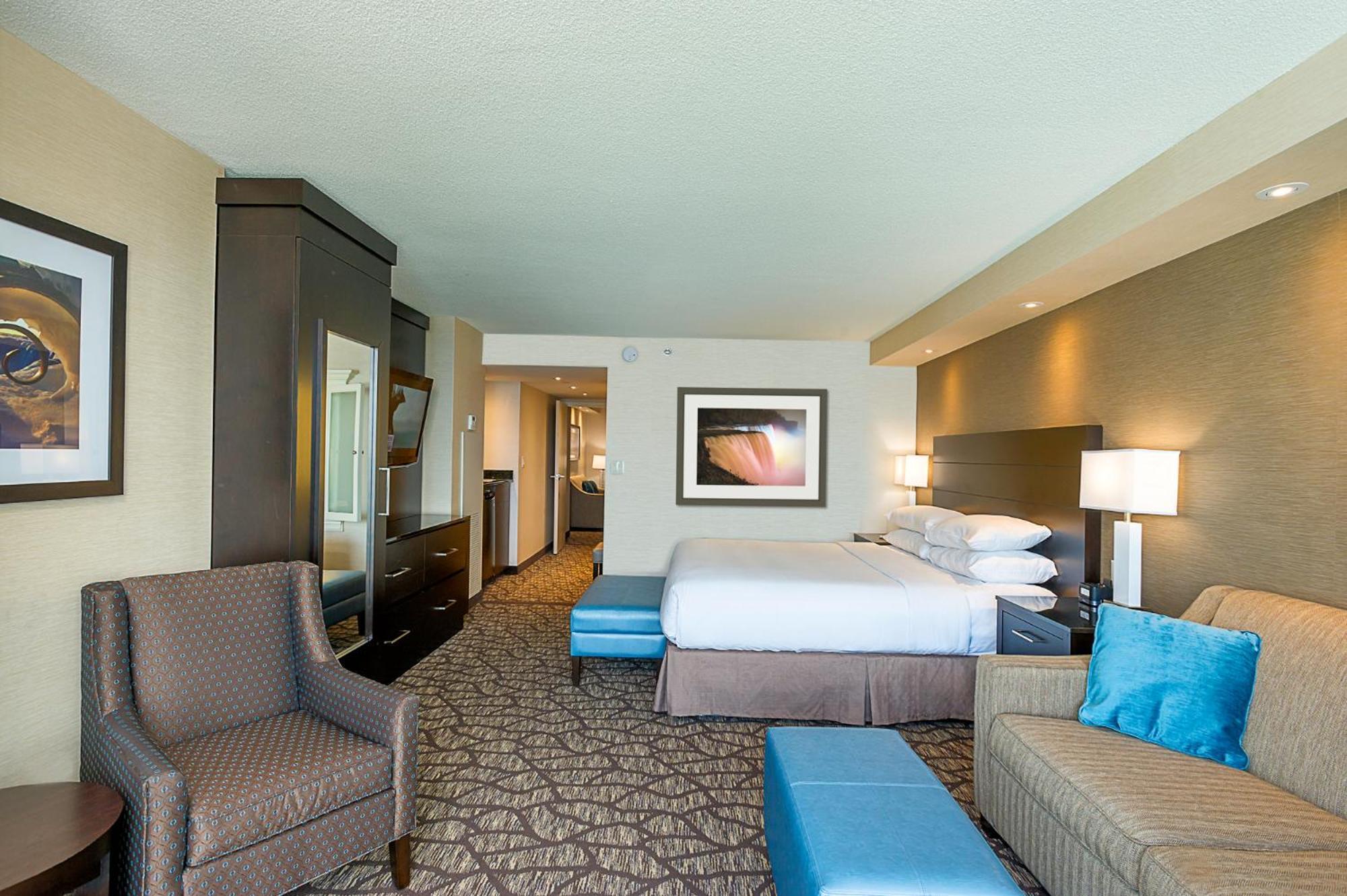 Embassy By Hilton Falls/ Fallsview Hotel Niagara Falls